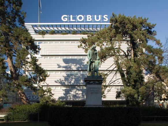 Globus Bahnhofstrasse